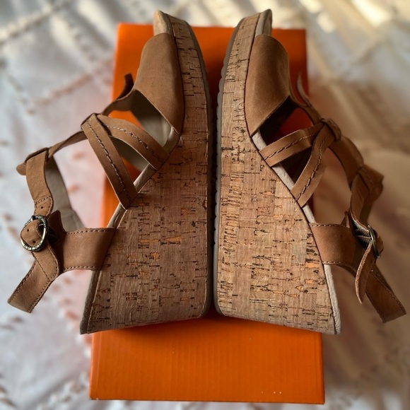 Sperry Wedges - Picture 12 of 16